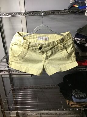 BKE Pale Yellow Low-Rise Denim Shorts